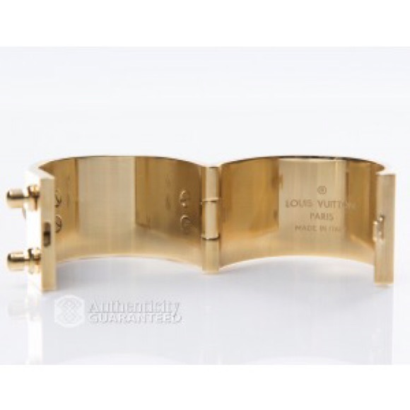 Louis Vuitton Gold Lock Me Manchette Bracelet - Picture 4 of 4