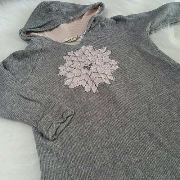 Long Sleeved Top