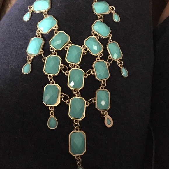 Jewelry - New::: blue turquoise necklace