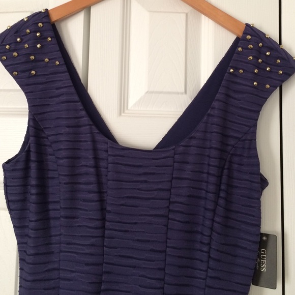 🆕 Guess fit and flare dress - Picture 2 of 3