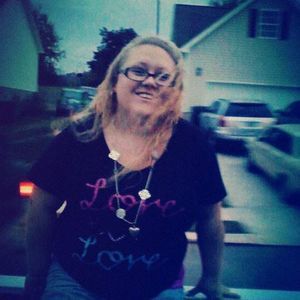 Meet your Posher, Tonya