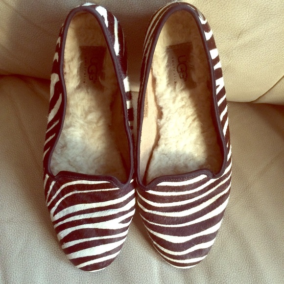 Ugg Zebra loafer flats, excellent condition!!