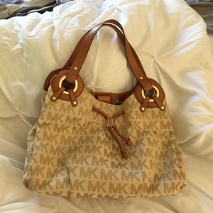 Michael Kors tote