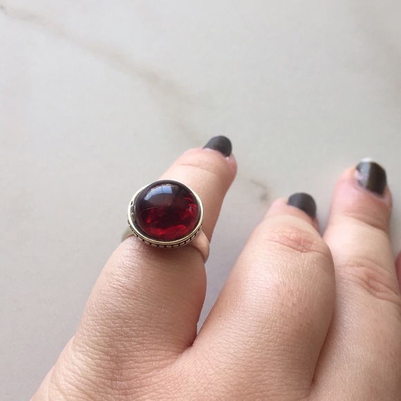 Sterling Silver 925 deep red💉dome ring, size 6