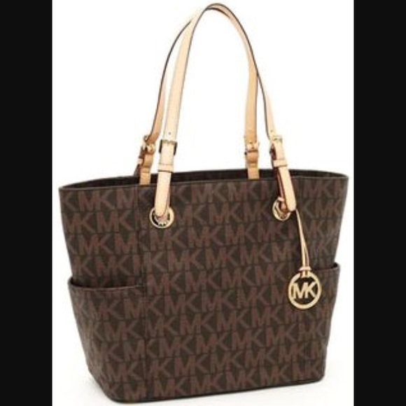 Michael Kors Signature tote