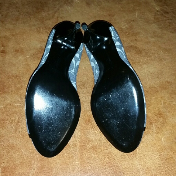 Coach heels - Picture 4 of 4