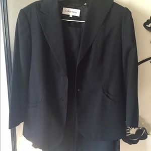 Professional Calvin Klein skirt suit set