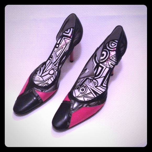 Pink & Black Retro Stilletoes