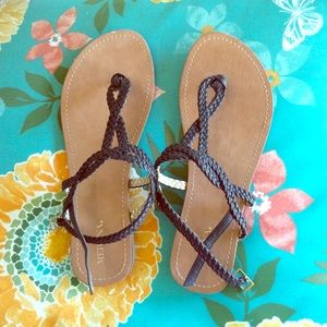 Braided strap sandals