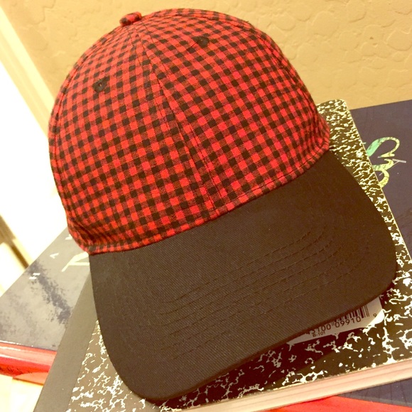 😝HP🙃 Red & Black Checked Youth Cap