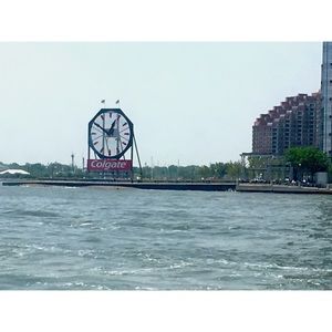 Meet your Posher, Qing zhu