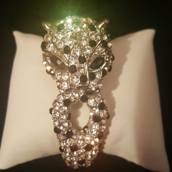 Gorgeous bracelet!!