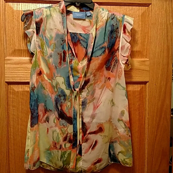 108Sleeveless dress shirt