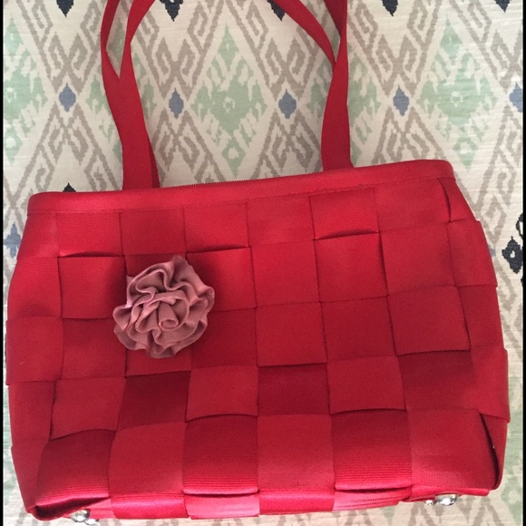 Harvey's Seatbelt Bag Rosette in Rose