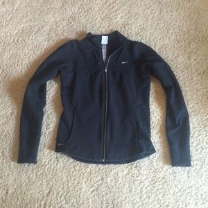 🎉NIKE DRI FIT JACKET🎉