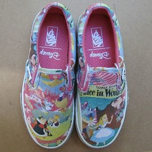 Vans x Disney Kids Slip-On Alice in Wonderland