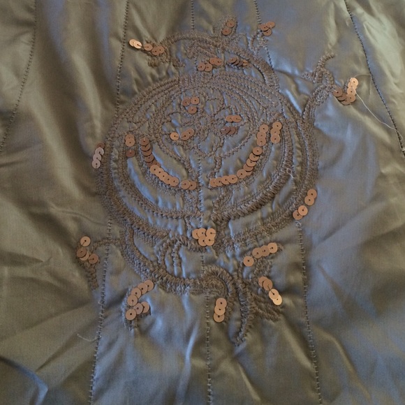 Jacket - Picture 3 of 3