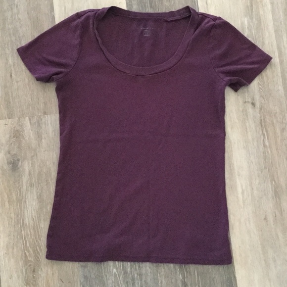 Women's Tees Lot DONATED - Picture 4 of 4