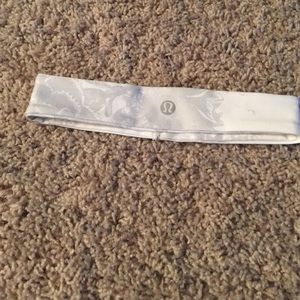 Lululemon headband
