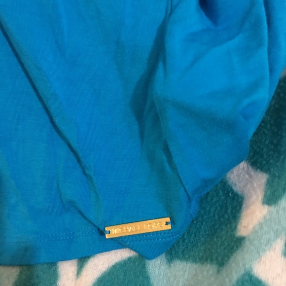Michael Kors Neon Turquoise top - Picture 3 of 3