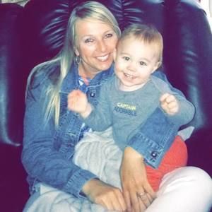 Meet your Posher, Candace