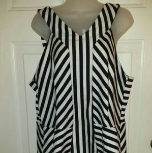 Torrid brans peplum sz 3 (22/34)