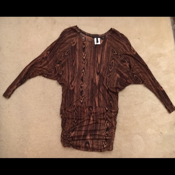 BCBGMaxAzria Tops - BCBGMAXAZRIA SZ M shirt/ mini dress