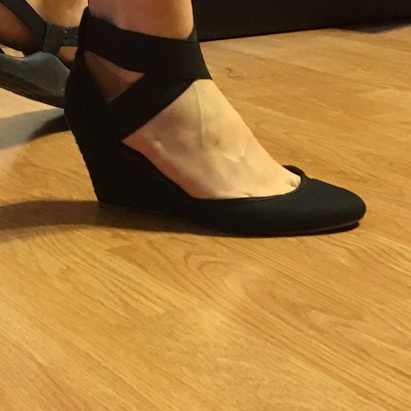 New  Direction  Wedged Close Toe Shoe