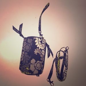 Vera Bradley wallet worst let