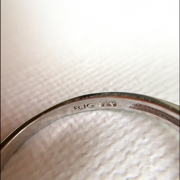 LAST ONE! Pavé Cubic Zirconia Sterling Silver Ring - Picture 4 of 4