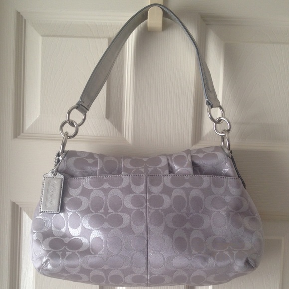 Coach Signature Silver Soho Shoulder Bag - Picture 2 of 4