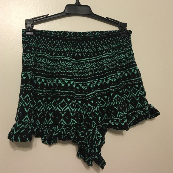 Aztec Shorts - Picture 2 of 2