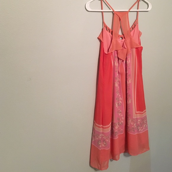 Pink Lauren Conrad dress - Picture 2 of 3