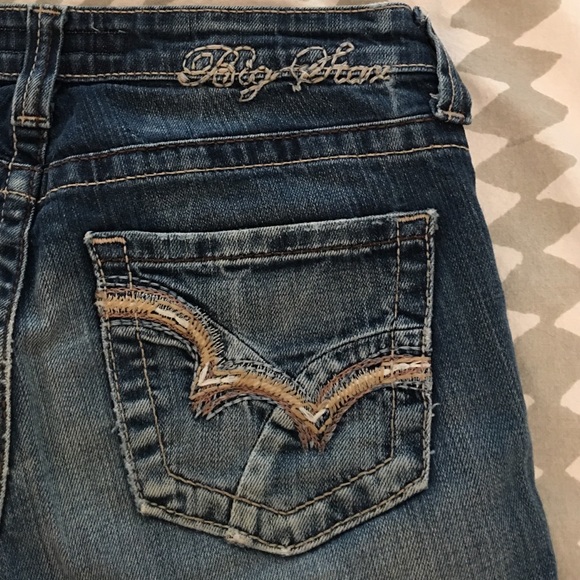 Big Star jean shorts size 27