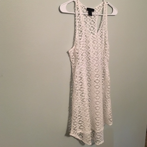 Cover up - Picture 1 of 3