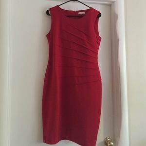 Sleeveless sheath dress