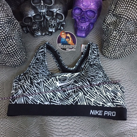 NWT Nike pro padded sports bra - Picture 7 of 7
