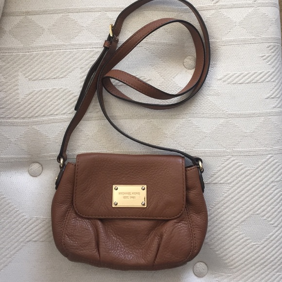 Michael Kors Crossbody