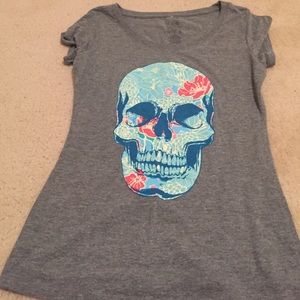 Grey Skull t shirt