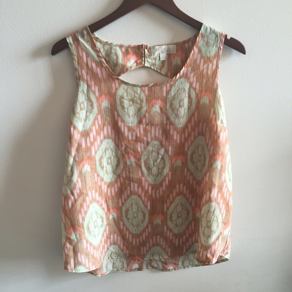 Olive & Oak Tops - FLASH SALE Olive & Oak pastel ikat tank blouse