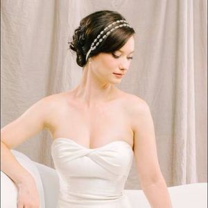 Sara Gabriel Hair Accessories for Women on Sale up to 90  display picture 2