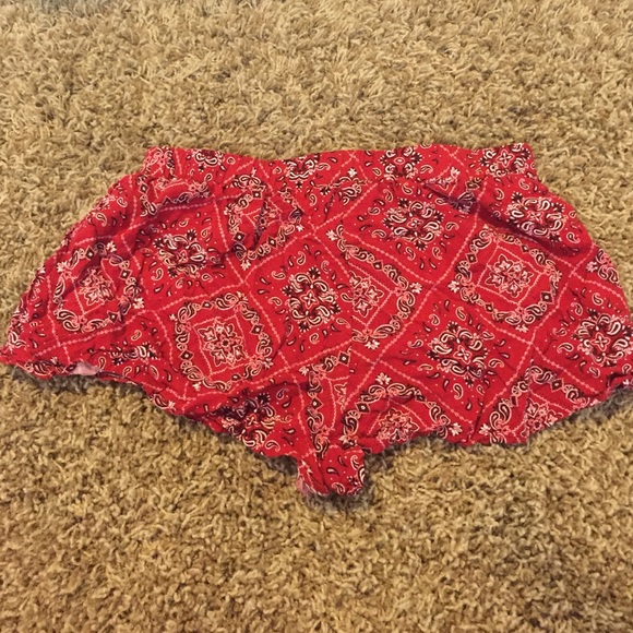 Bandana shorts