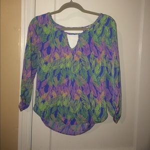 XS American Eagle Flowy Top