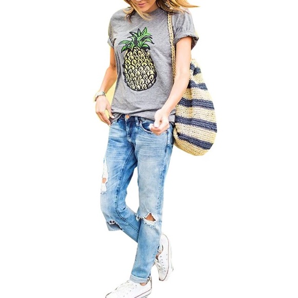 Pineapple T-Shirt Fruit Print Gray Graphic Tee - Picture 3 of 5