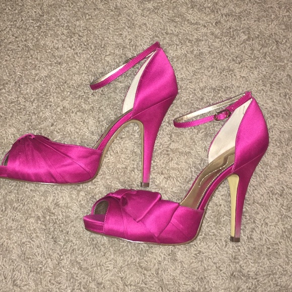 Nina Fushia dress heels