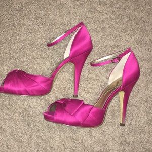 Nina Fushia dress heels