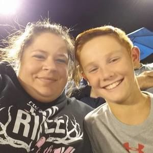 Meet your Posher, Jennifer