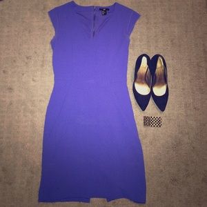 Cap Sleeved Tight Dress