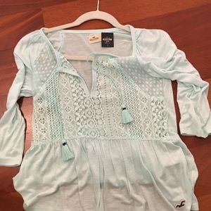 Hollister top