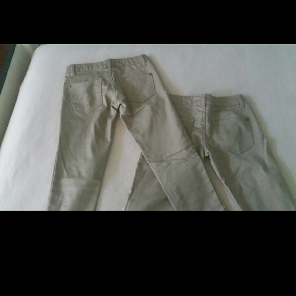 Kaki skinny jeans. BUNDLE